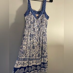 Gorgeous blue and white summer dress